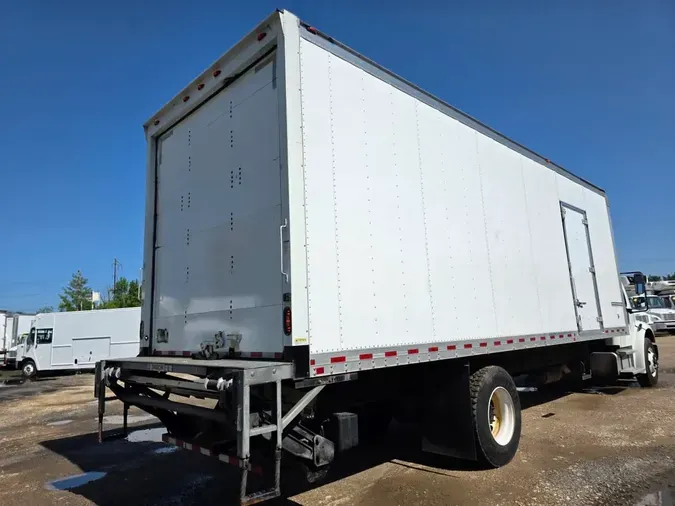 2020 FREIGHTLINER M2 106