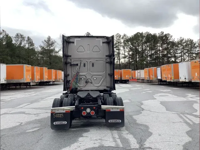 2021 Freightliner Cascadia