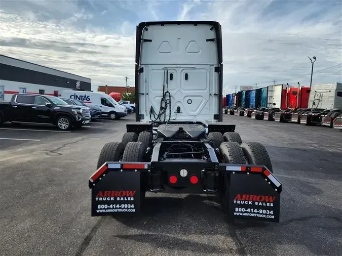 2023 FREIGHTLINER CA126c6c6a2cd9cde6457401449c1276fc8c5