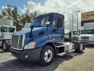 2018 FREIGHTLINER/MERCEDES CASCADIA 113