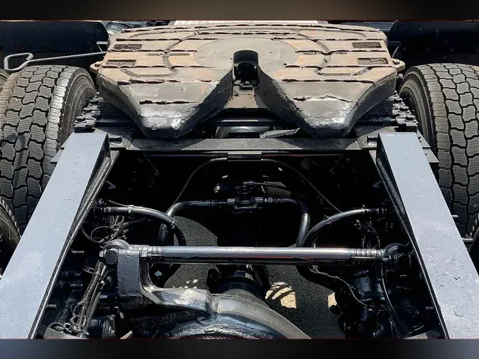 2019 INT LT625 6x4