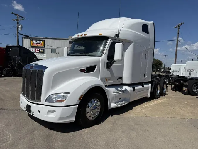 2022 Peterbilt 579