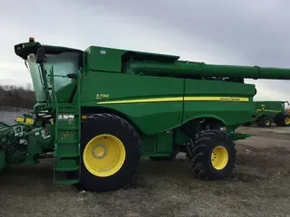 2020 John Deere S790