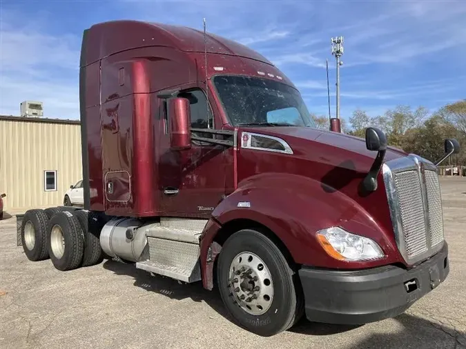 2021 KENWORTH T680