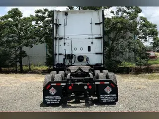 2021 INT LT625 6x4
