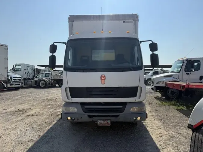 2013 KENWORTH K270