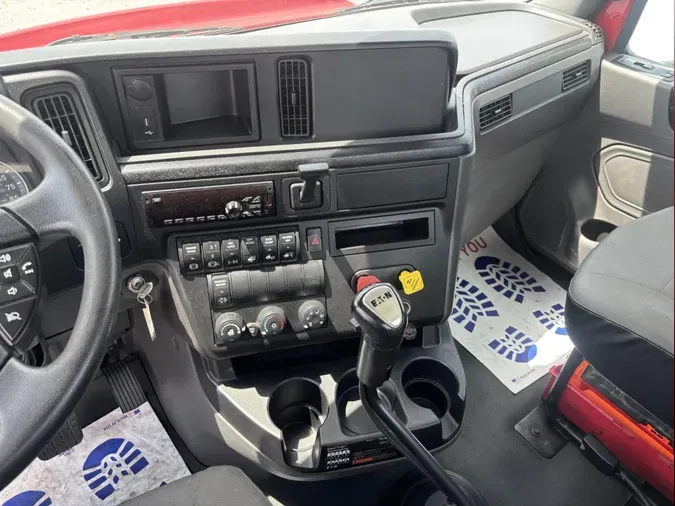 2019 International RH613