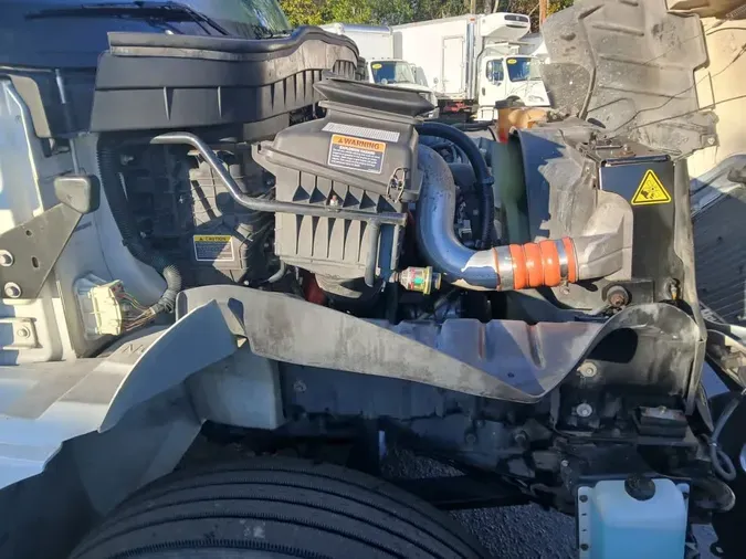 2020 NAVISTAR INTERNATIONAL MV607 (4X2)