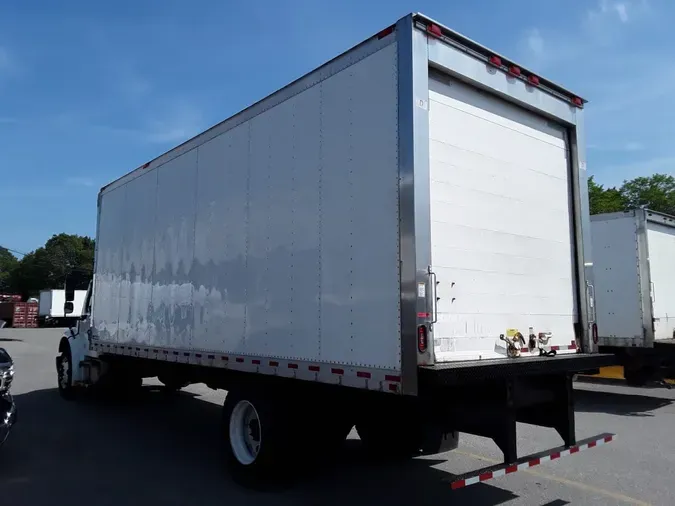 2018 FREIGHTLINER M2 106