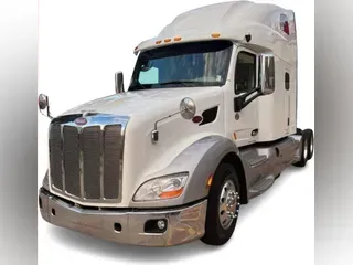2022 Peterbilt 579