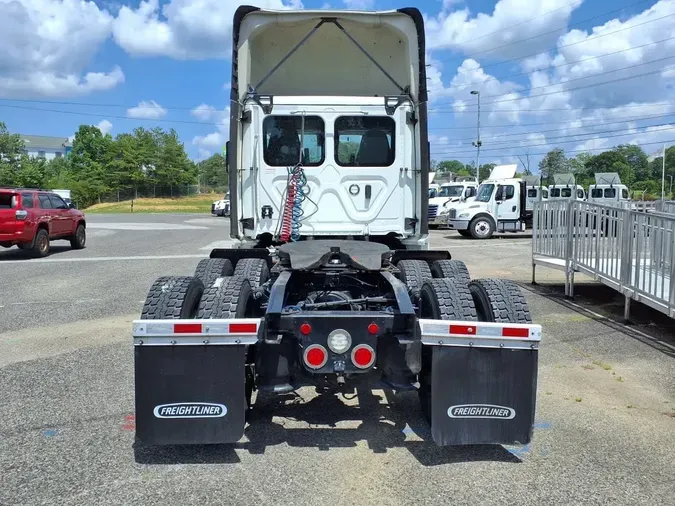2023 FREIGHTLINER/MERCEDES NEW CASCADIA PX12664c6d91af8e02dd62556122a3b8fe53323
