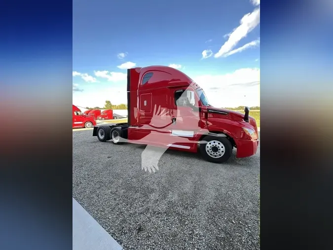 2018 FREIGHTLINER CASCADIA 126