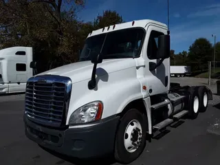 2020 FREIGHTLINER/MERCEDES CASCADIA 125