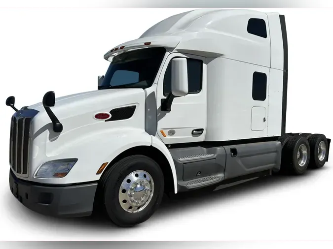 2021 Peterbilt 579c6df9f085d3d587186c236118ad5cf15