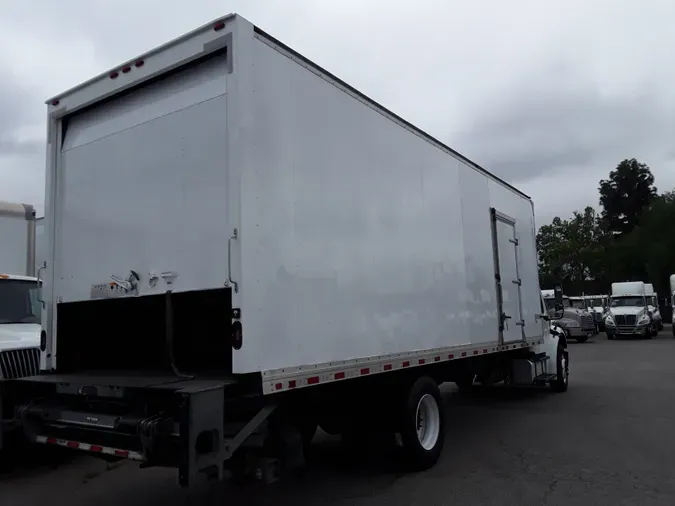 2018 FREIGHTLINER/MERCEDES M2 106