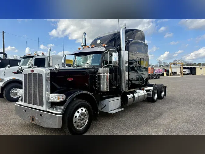 2022 Peterbilt 389c6e07e7751989d505fd0620907d9cd69