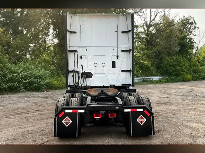 2021 INT LT625 6x4