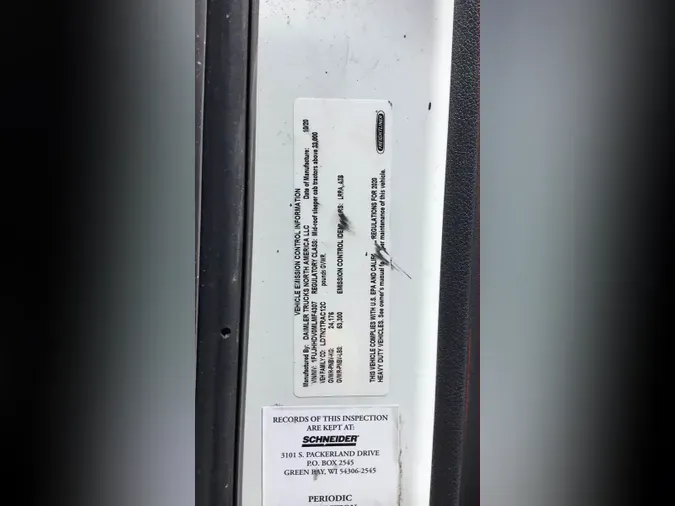 2021 Freightliner Cascadia 126