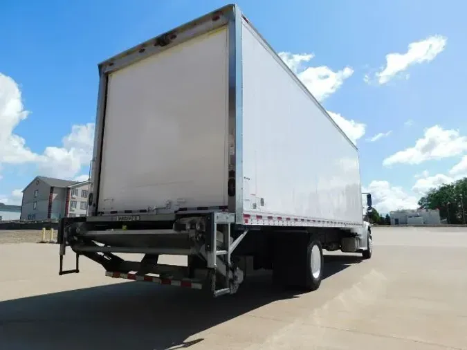 2019 Freightliner M2 106