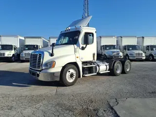 2018 FREIGHTLINER/MERCEDES CASCADIA 125