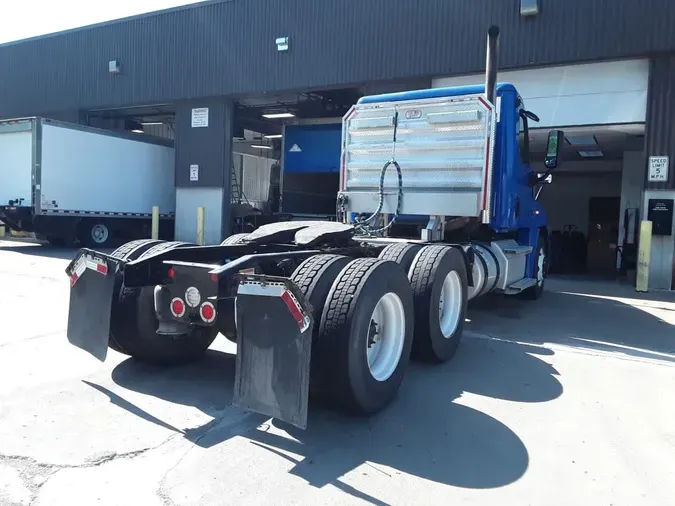 2020 FREIGHTLINER/MERCEDES CASCADIA 125