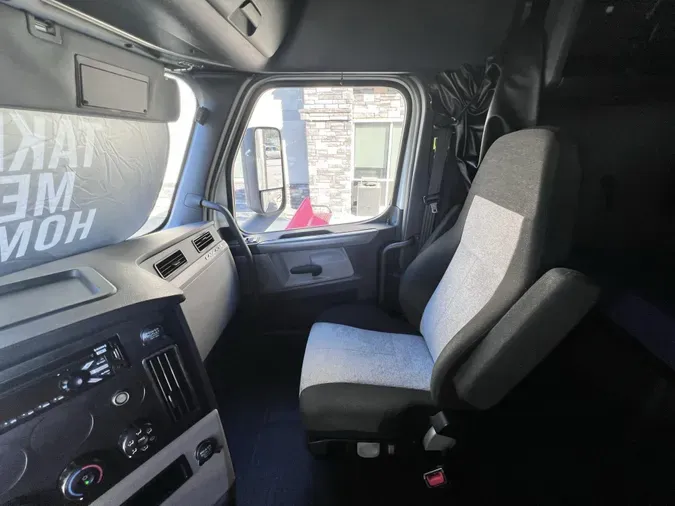 2020 Freightliner Cascadia