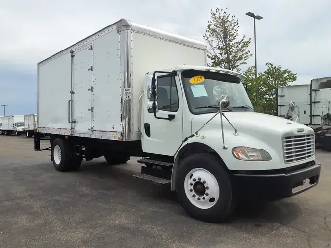 2019 FREIGHTLINER M2 106