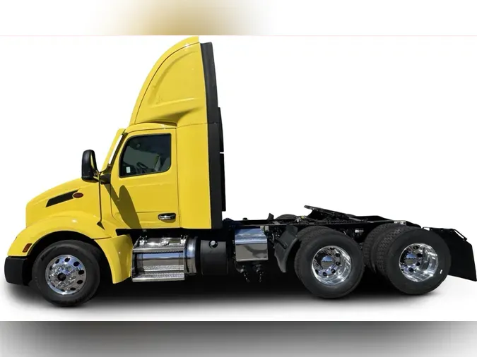2023 Peterbilt 579c6f83e335712f1a7ee16555b11ce67fe