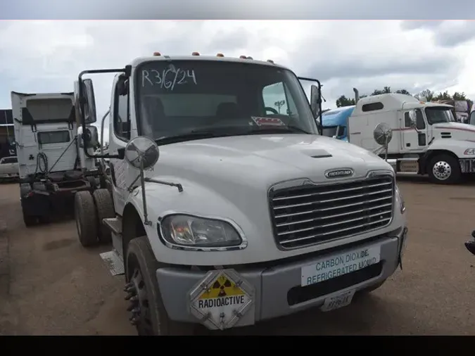 2014 FREIGHTLINER BUSINESS CLASS M2 106