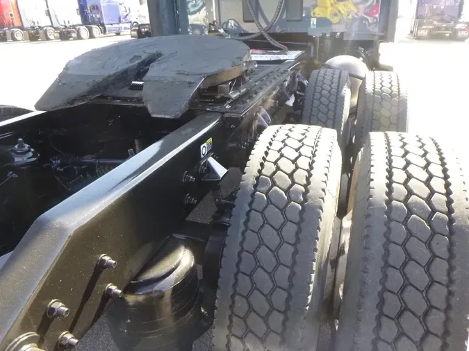 2023 Kenworth T680c6ff517d3a1c1b1e751d53709228840a