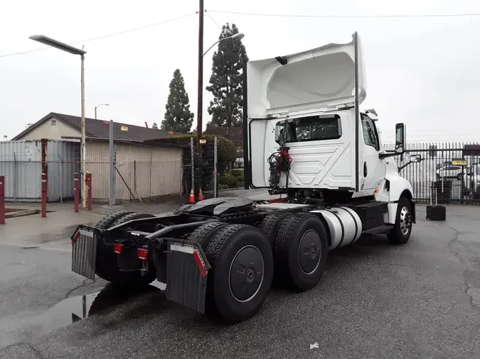 2020 NAVISTAR INTERNATIONAL LT625 DAYCAB T/A