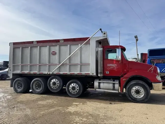 2016 FREIGHTLINER COLUMBIA 120c701f2116338ede5898604775411e35b