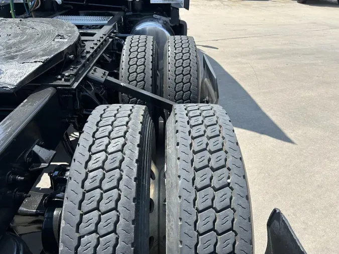 2021 Peterbilt 579