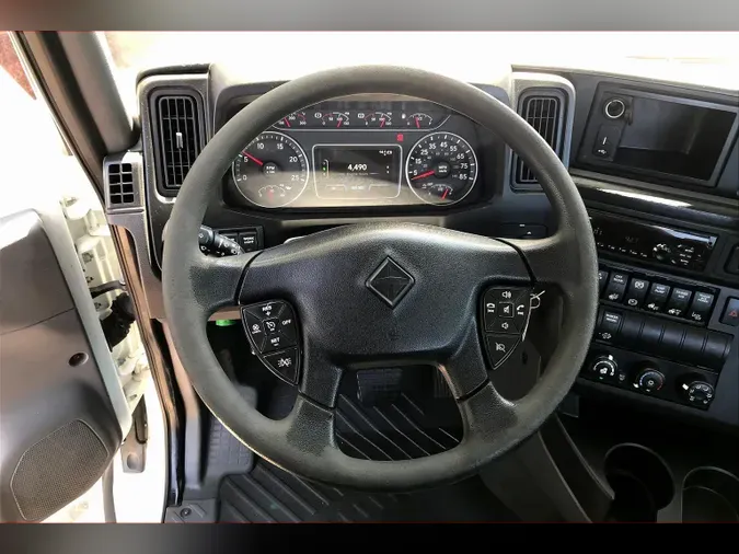 2019 INT LT625 6x4