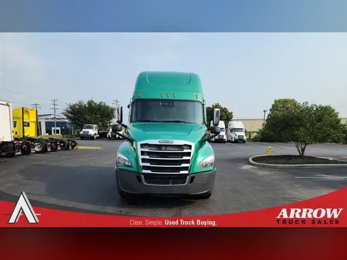 2020 FREIGHTLINER CA126