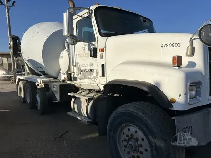 2005 INTERNATIONAL PAYSTAR 5500c70b5c12d9b7eaac7f20152f93256e3a