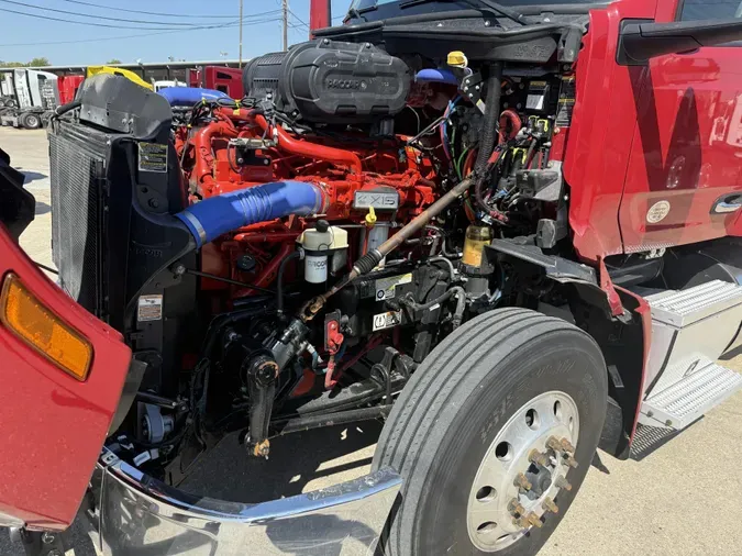 2022 Peterbilt 579