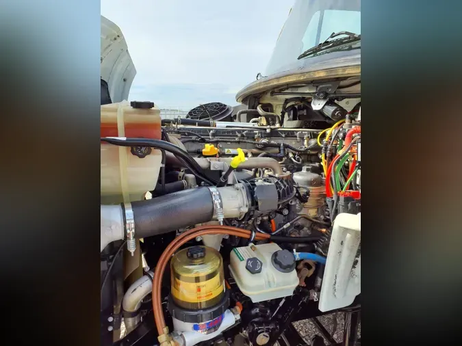 2018 FREIGHTLINER M2-112