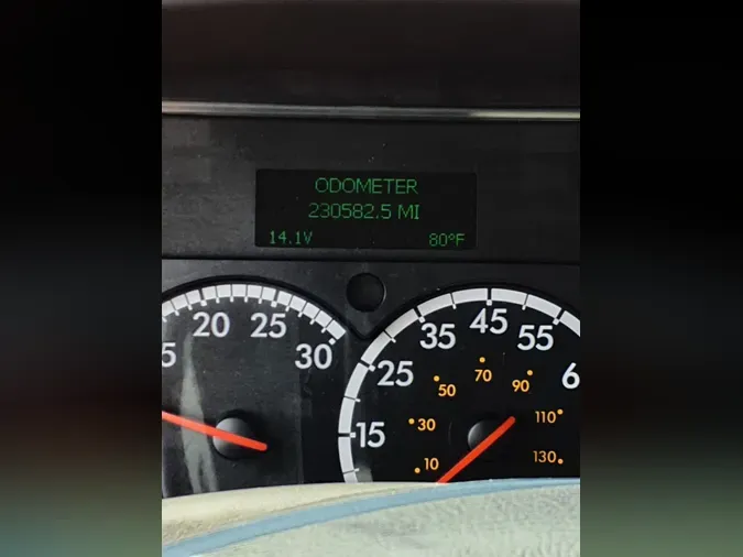 2020 FREIGHTLINER/MERCEDES M2 106