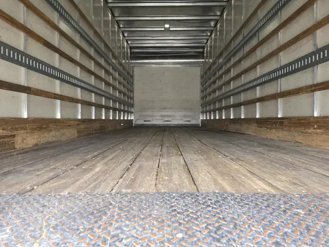 2018 Freightliner Business Class M2 106
