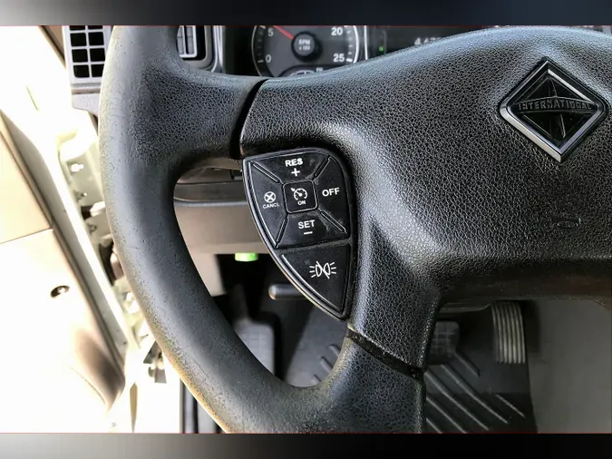 2021 INT LT625 6x4