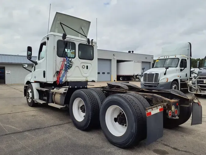 2020 FREIGHTLINER/MERCEDES NEW CASCADIA PX12664