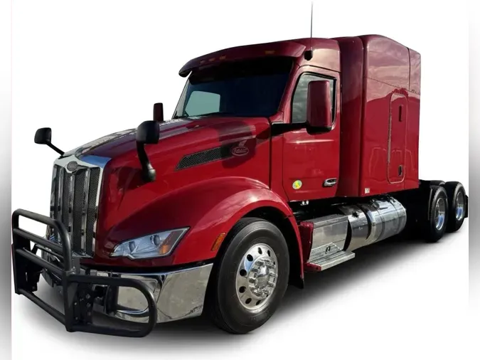 2022 Peterbilt 579c711516823e6276debc60bc990b95660