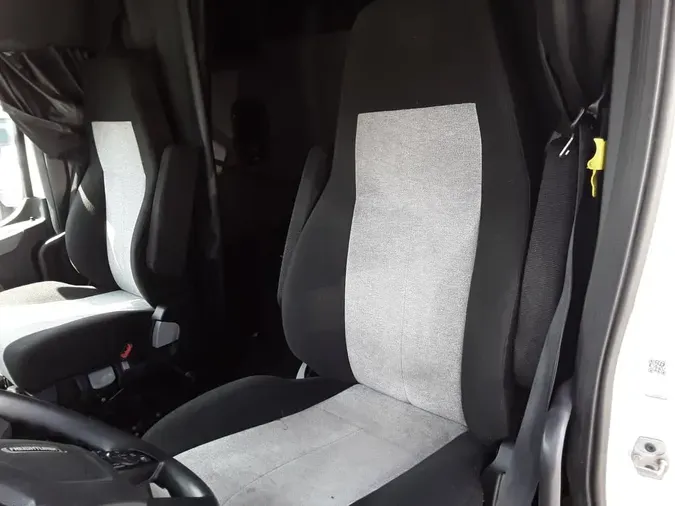 2019 FREIGHTLINER CASCADIA