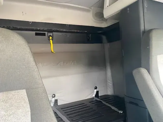 2020 Freightliner Cascadia