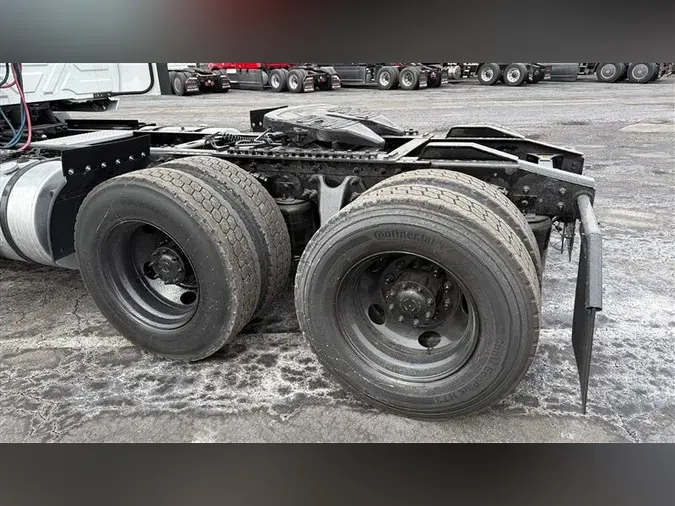 2020 INTERNATIONAL RH613