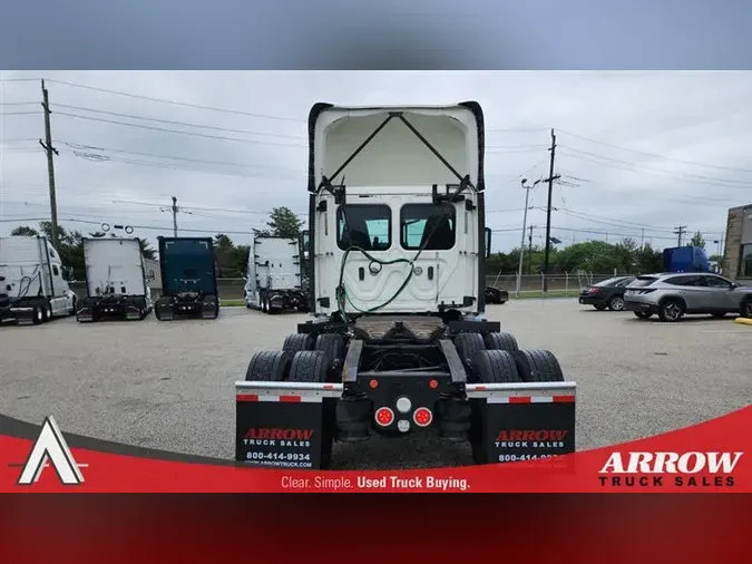 2018 FREIGHTLINER CA12562DC