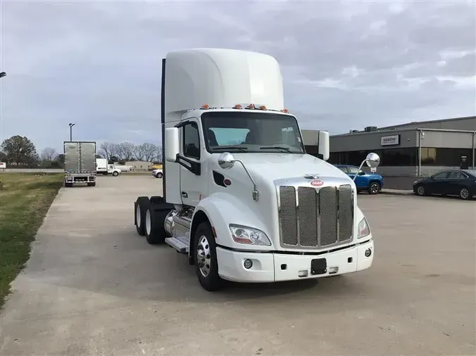 2020 PETERBILT 579