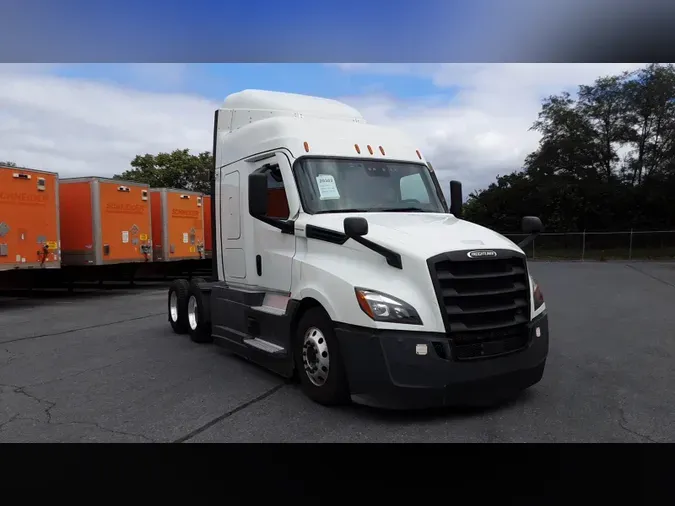 2021 Freightliner Cascadia 126c71eead149520e28a95835101888e3b1
