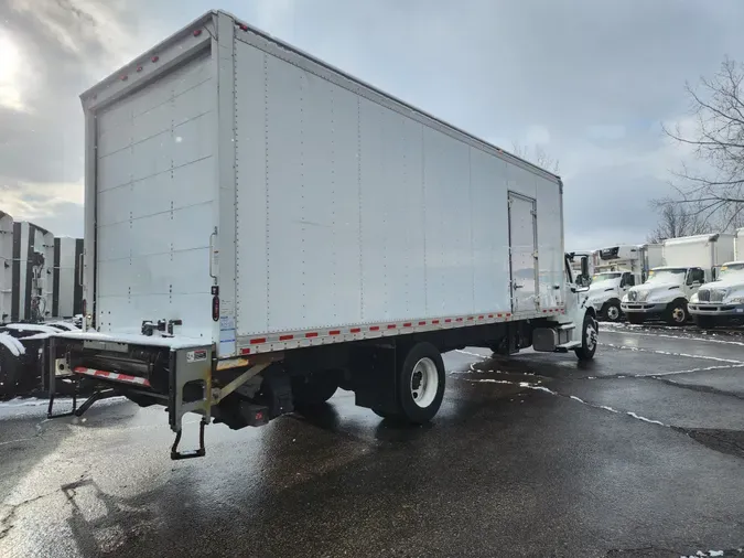 2019 FREIGHTLINER/MERCEDES M2 106